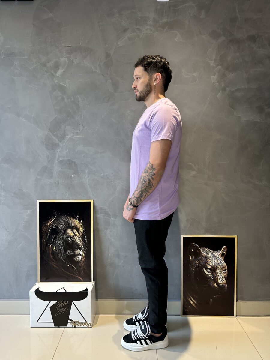 Camiseta Básica Bordado Masculina Lilás - Image 3