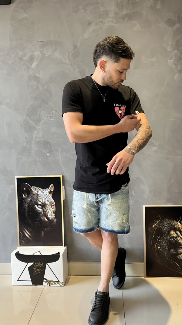 Camiseta longline Heart Preta