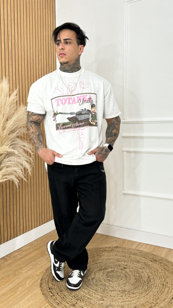 Camiseta Oversized Unarmed Off White