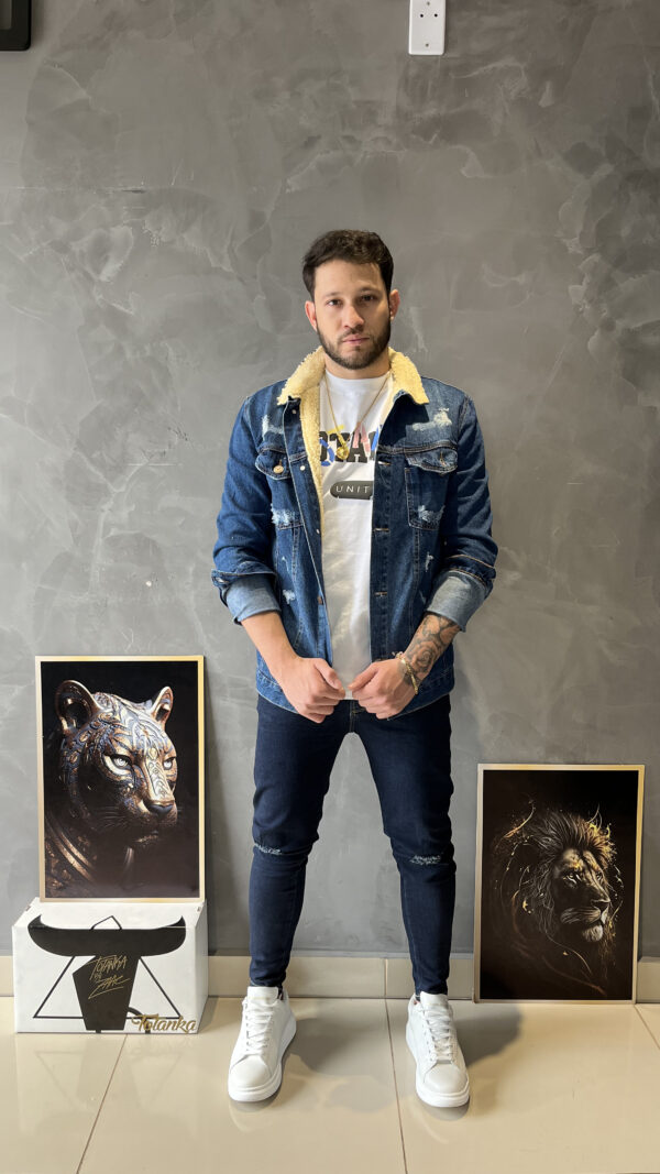 Jaqueta Jeans Escura FbExclusive/The Sailor Pelinho Destroyed