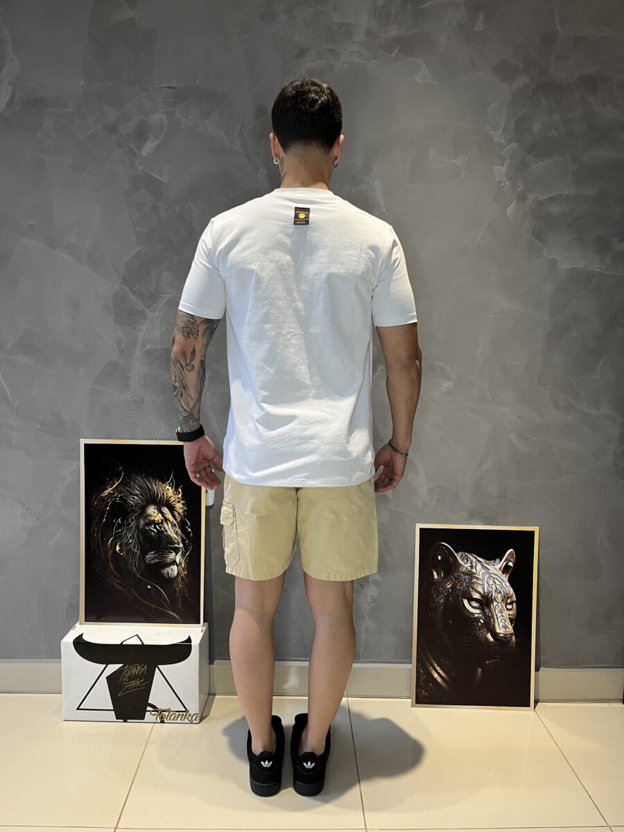 Camiseta regular ADAPT Totanka Branca - Image 4